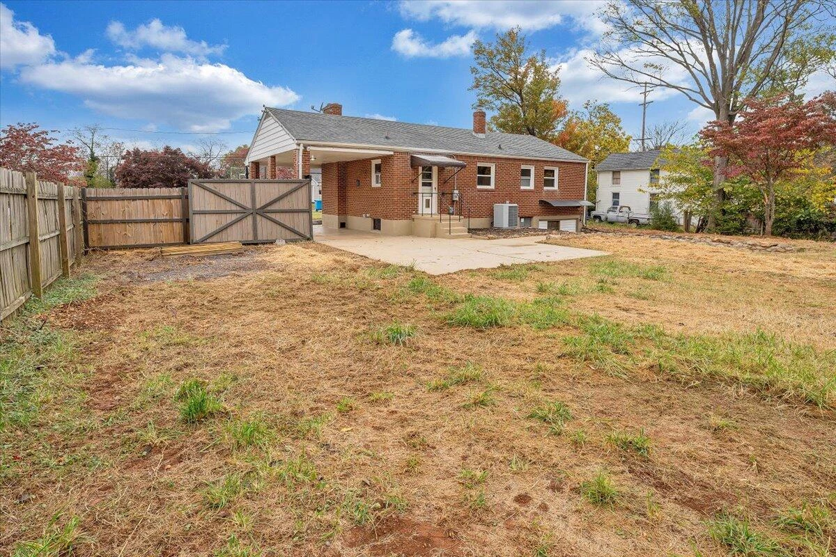 4451 Old Virginia ST NE - Photo 30