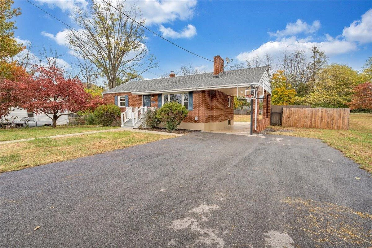 4451 Old Virginia ST NE - Photo 34