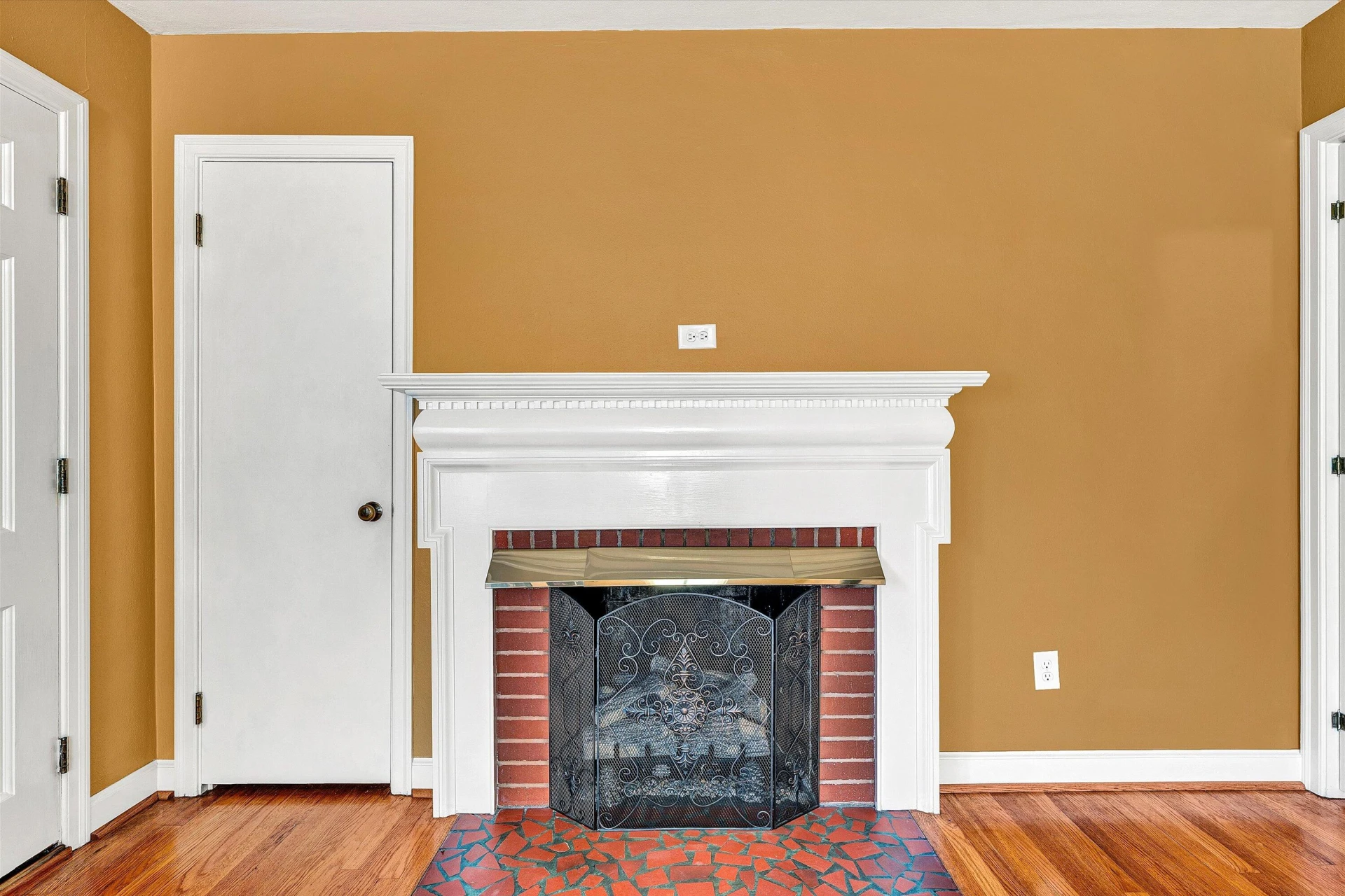 1138 Highland RD - Photo 5
