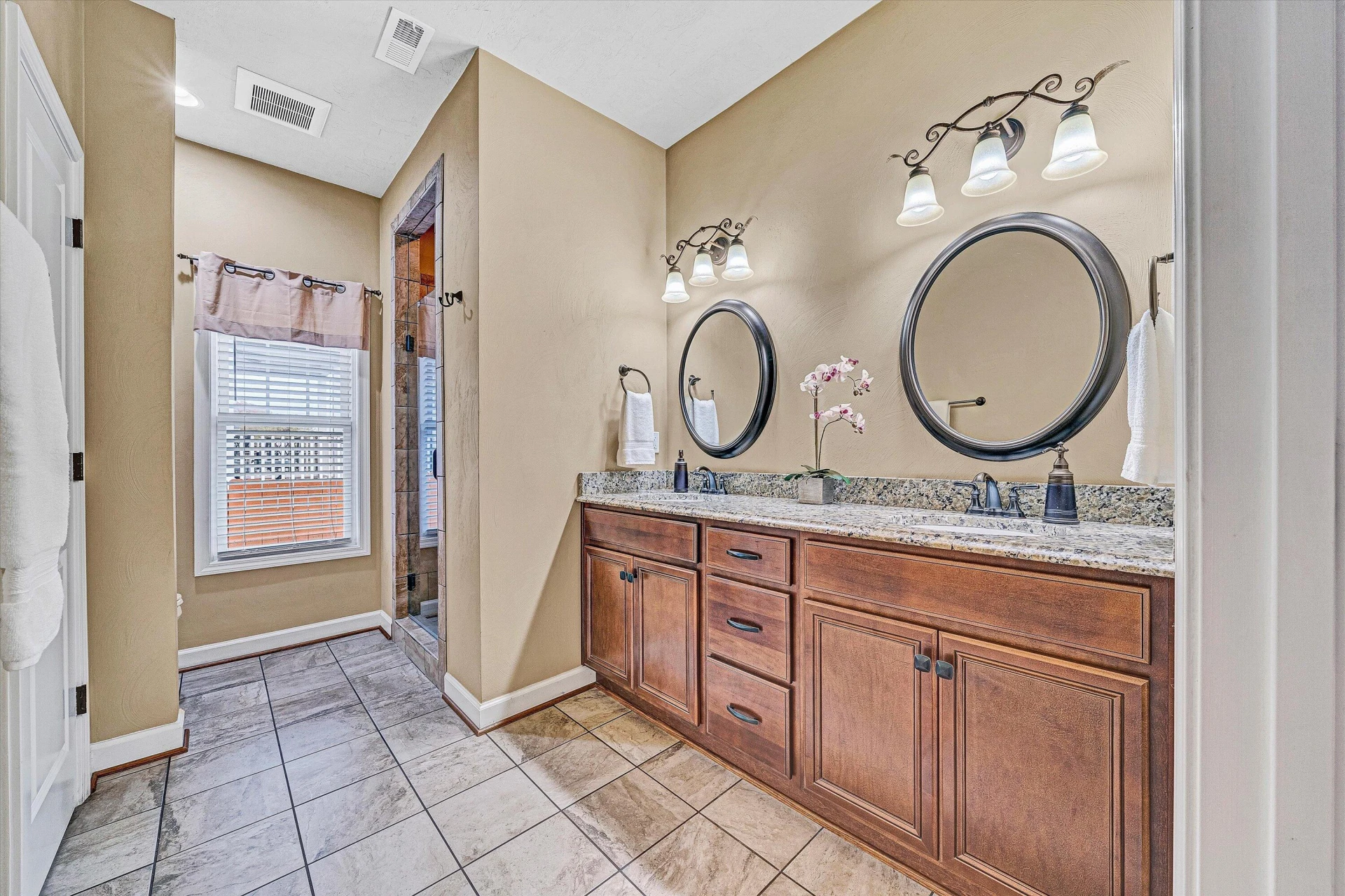 2417 Foxfield CT - Photo 19