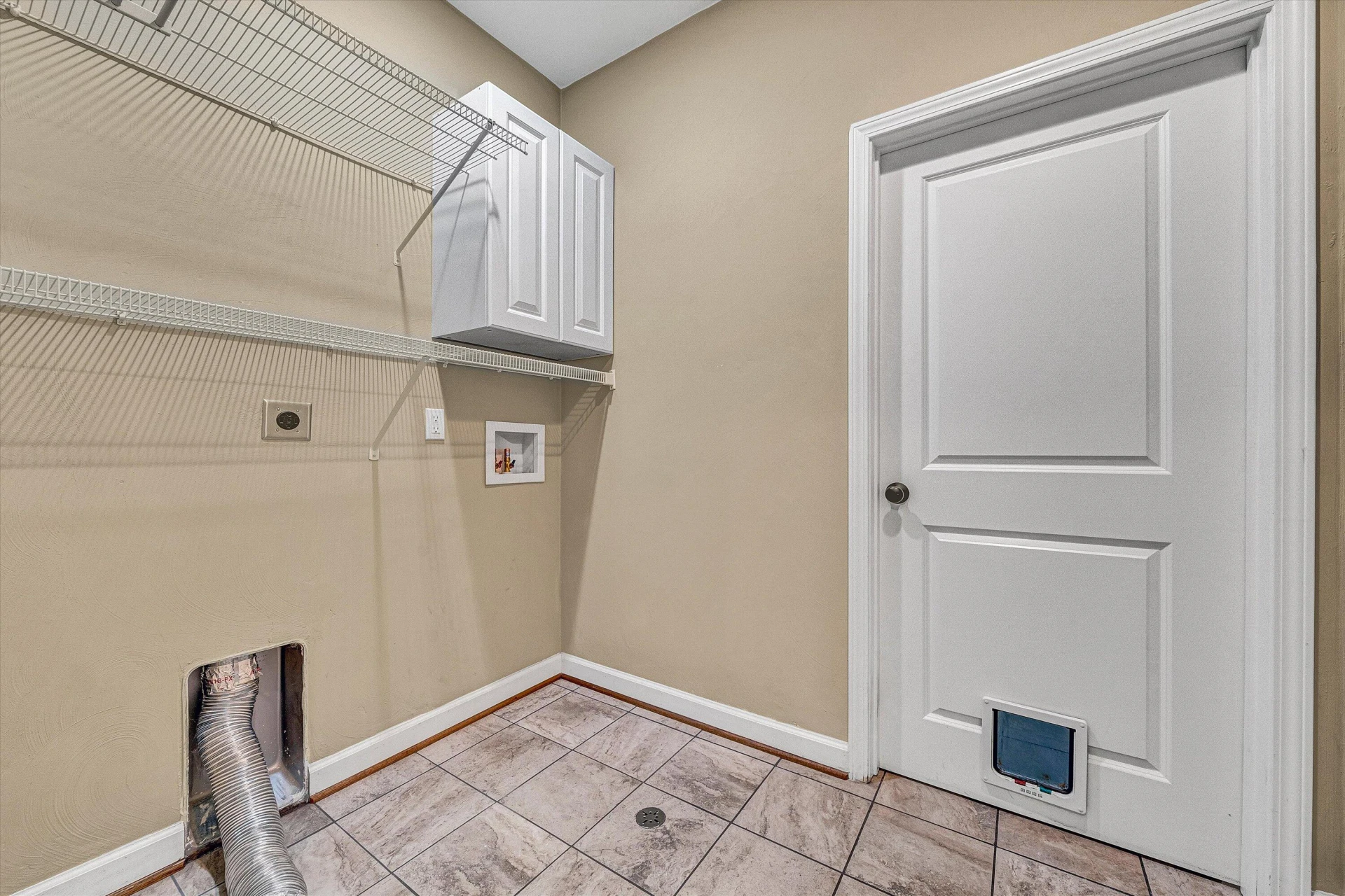 2417 Foxfield CT - Photo 29