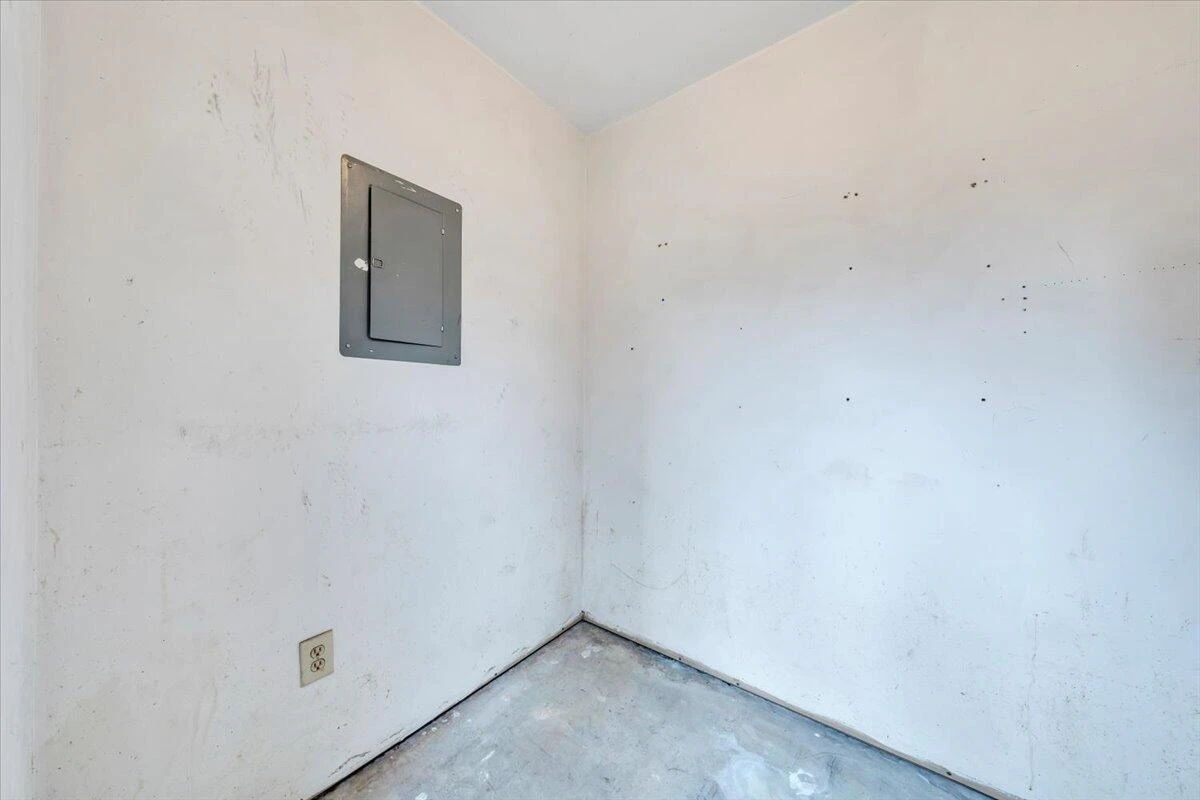 7192 Red Cedar CIR - Photo 36