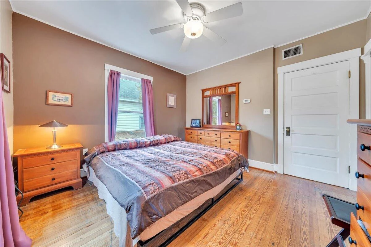 860 Marshall AVE SW - Photo 19