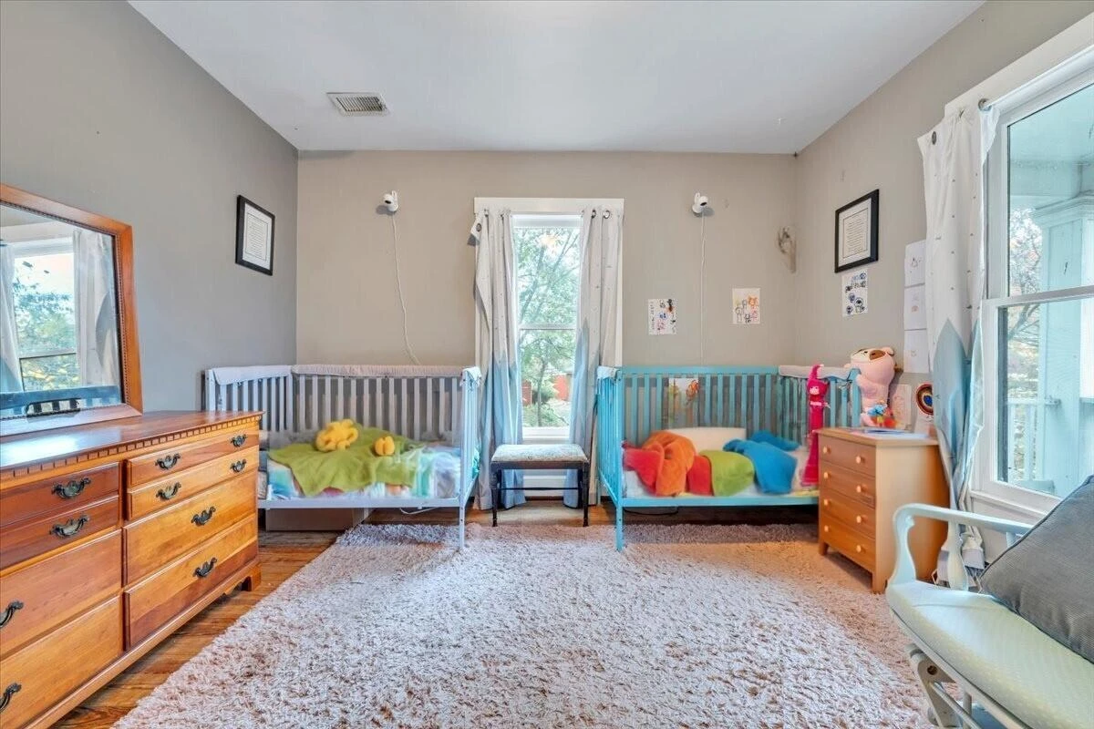 860 Marshall AVE SW - Photo 21