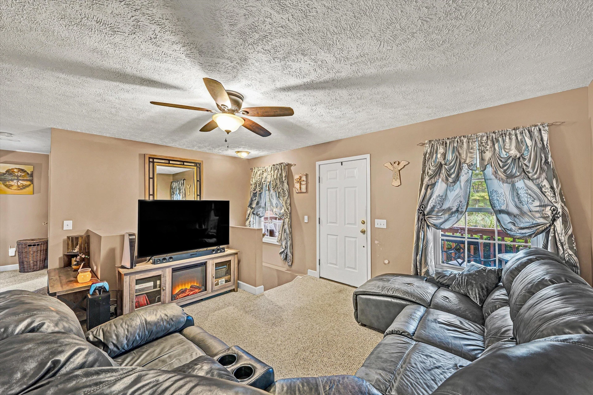 3960 Edwardsville RD - Photo 10