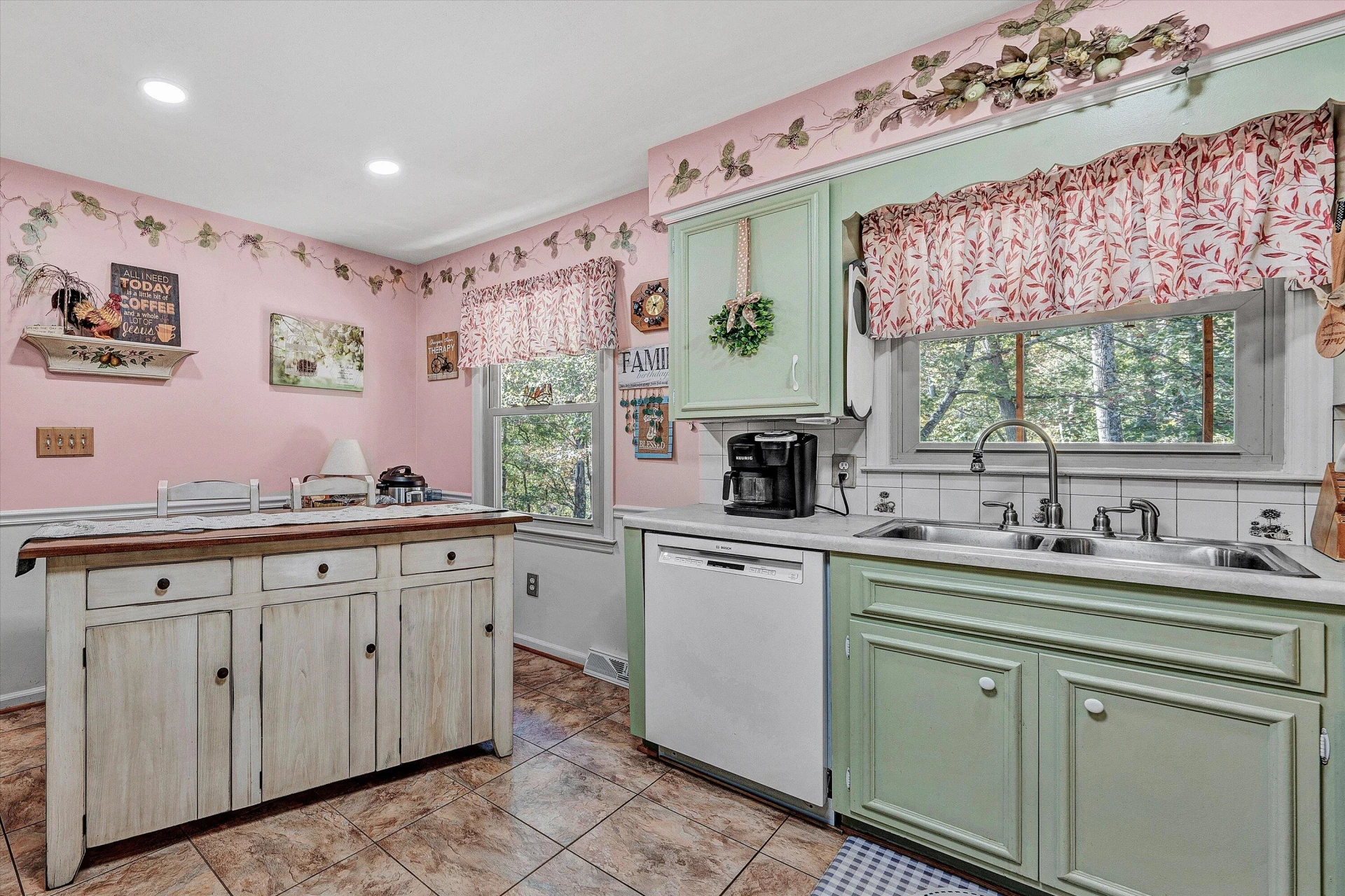 6536 Woodbrook DR - Photo 14