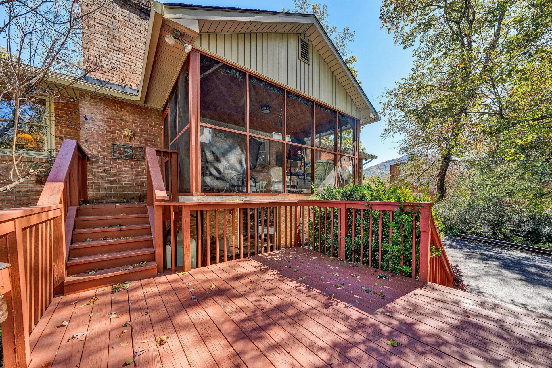 6536 Woodbrook DR - Photo 21