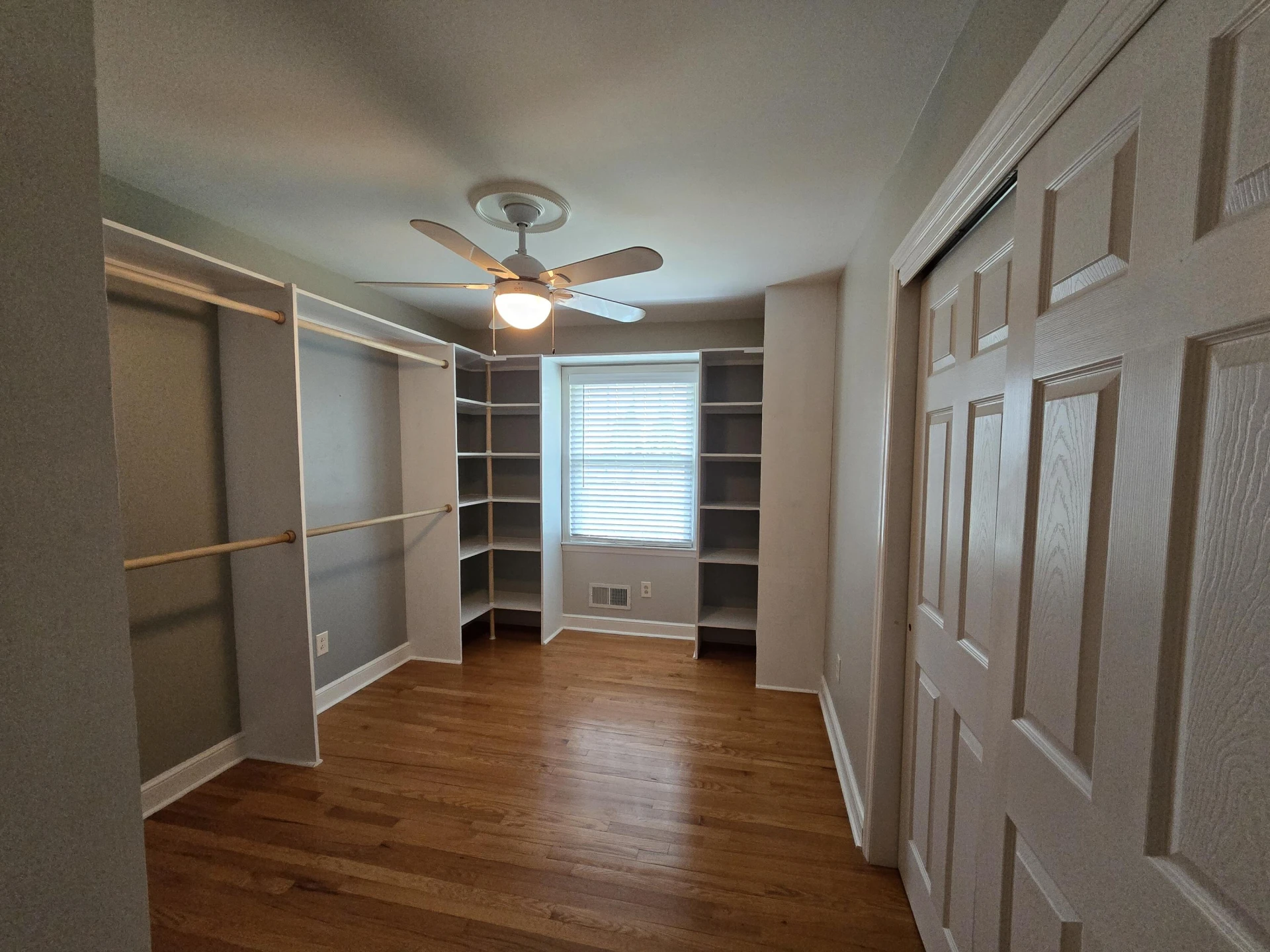 4636 Foxhall CIR - Photo 14