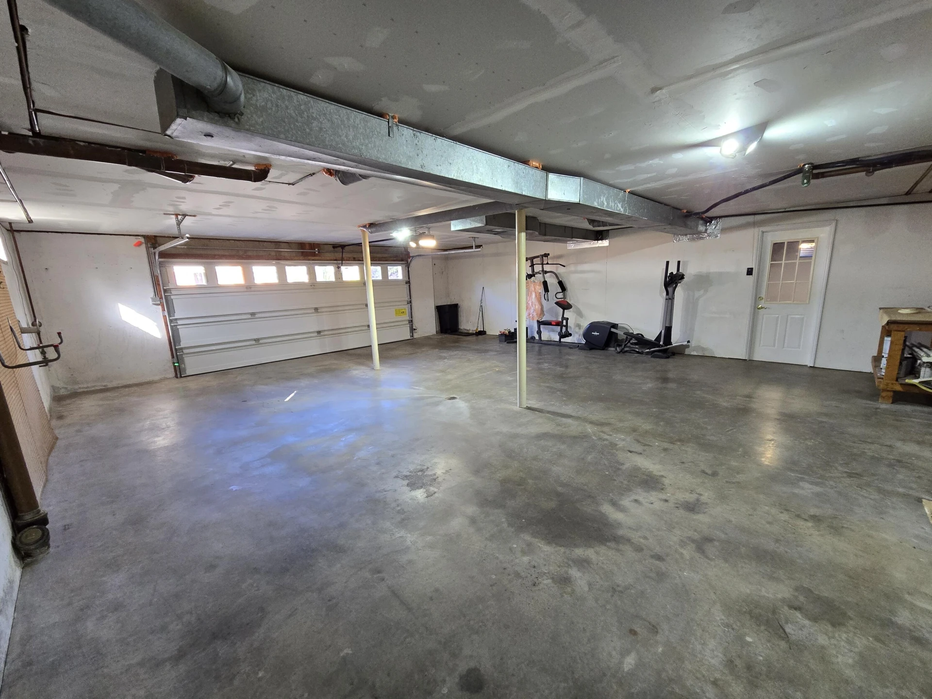 4636 Foxhall CIR - Photo 37