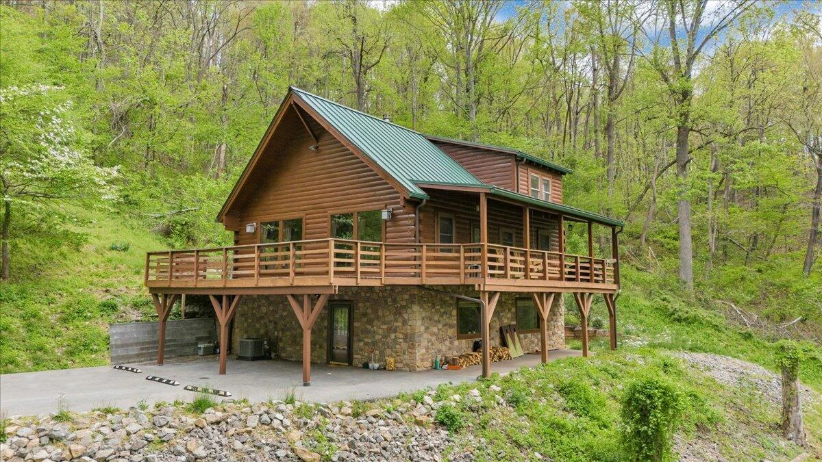 13357 Callaway RD