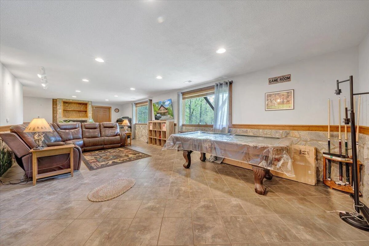 13357 Callaway RD - Photo 33