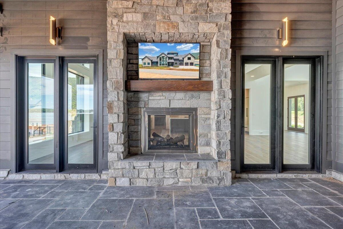 118 Lakeport CIR - Photo 117