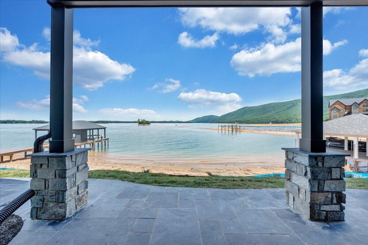118 Lakeport CIR - Photo 120