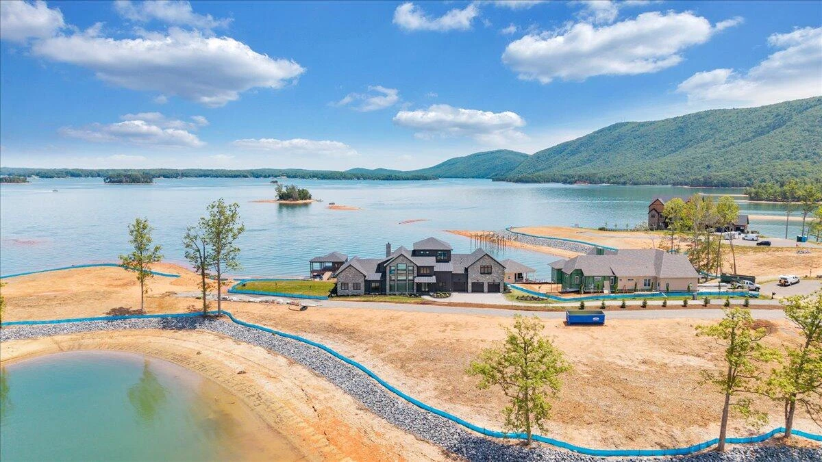 118 Lakeport CIR - Photo 140