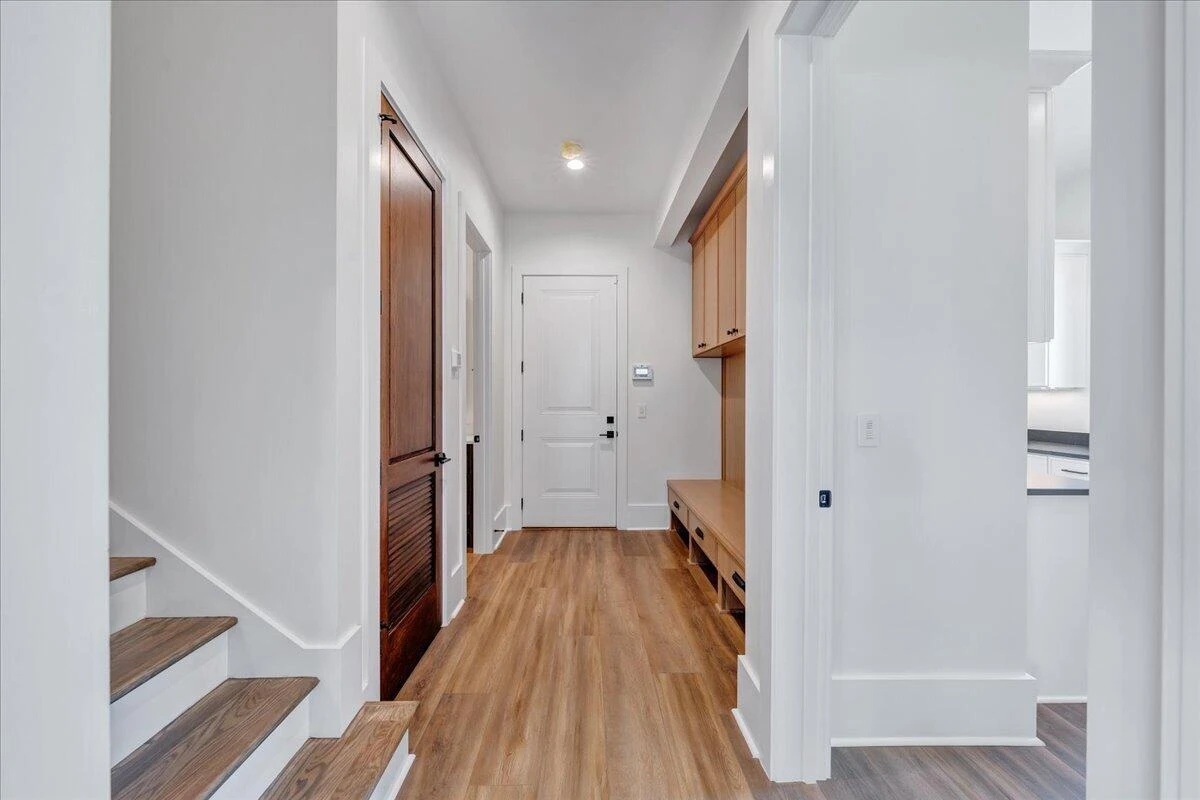 118 Lakeport CIR - Photo 89