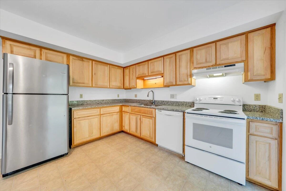 5015 Polly Hill LN #5017 - Photo 11