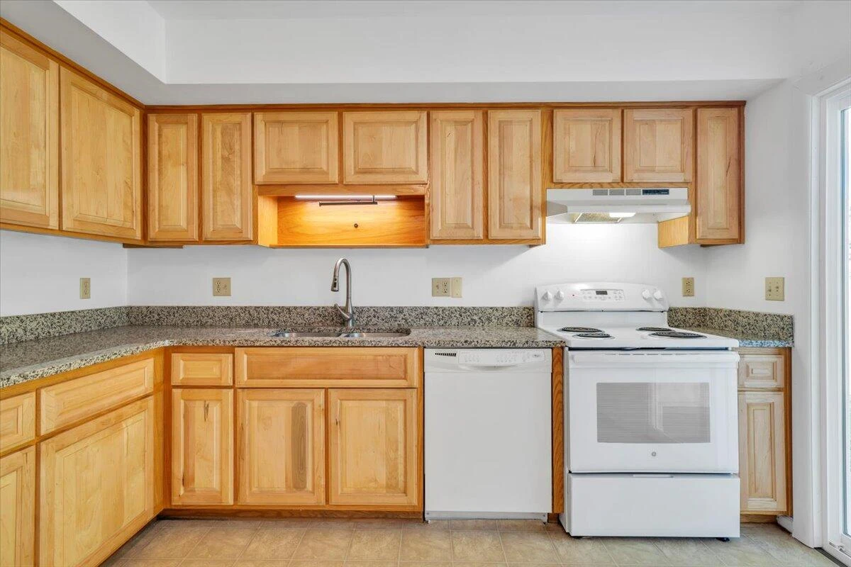 5015 Polly Hill LN #5017 - Photo 12