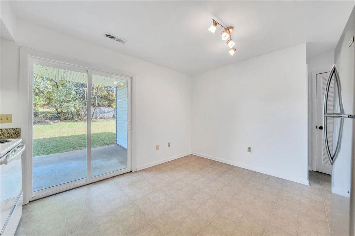 5015 Polly Hill LN #5017 - Photo 14