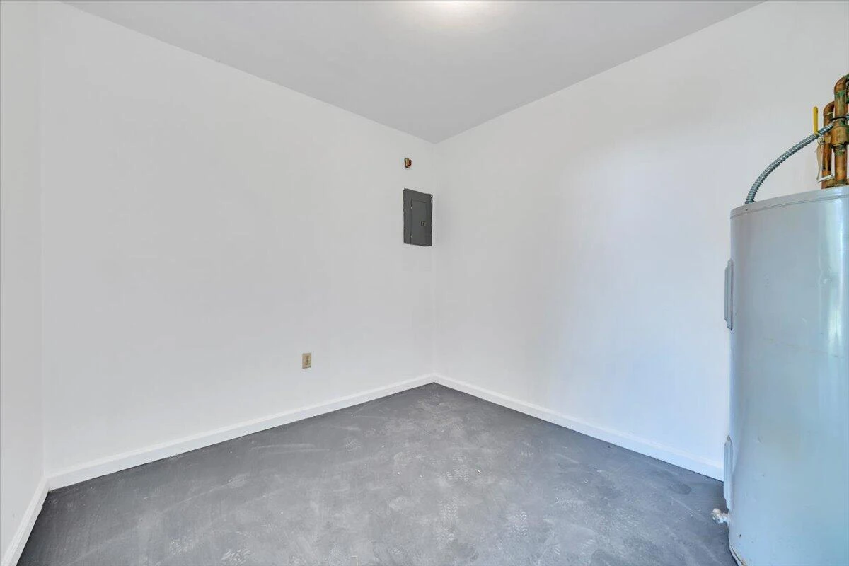 5015 Polly Hill LN #5017 - Photo 16