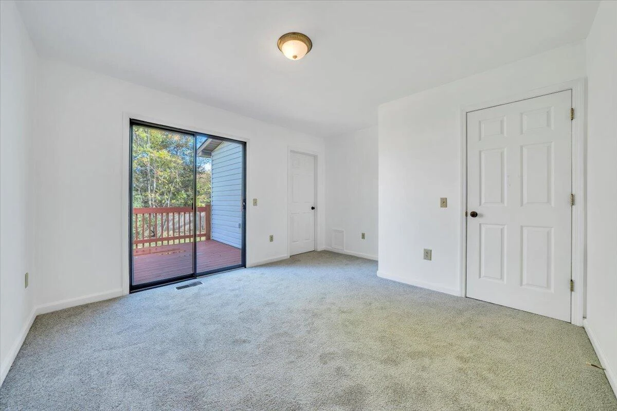 5015 Polly Hill LN #5017 - Photo 17