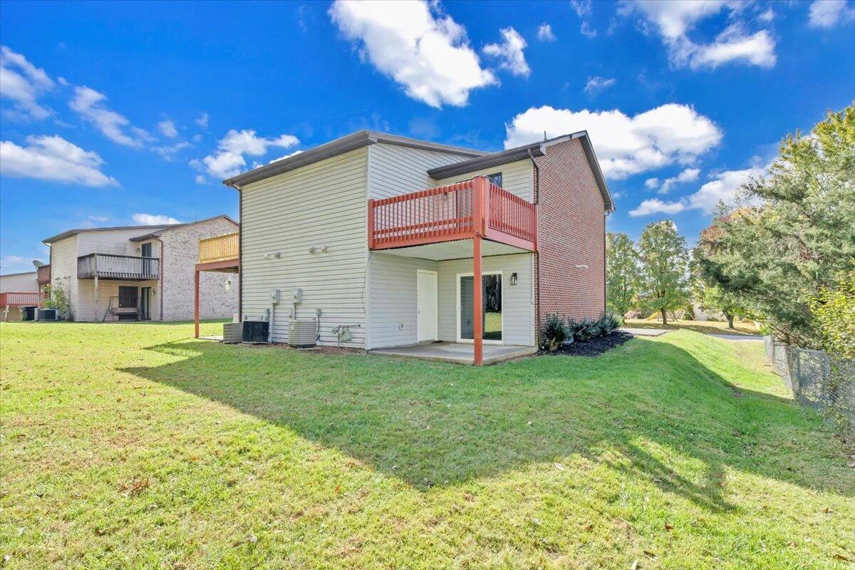 5015 Polly Hill LN #5017 - Photo 31