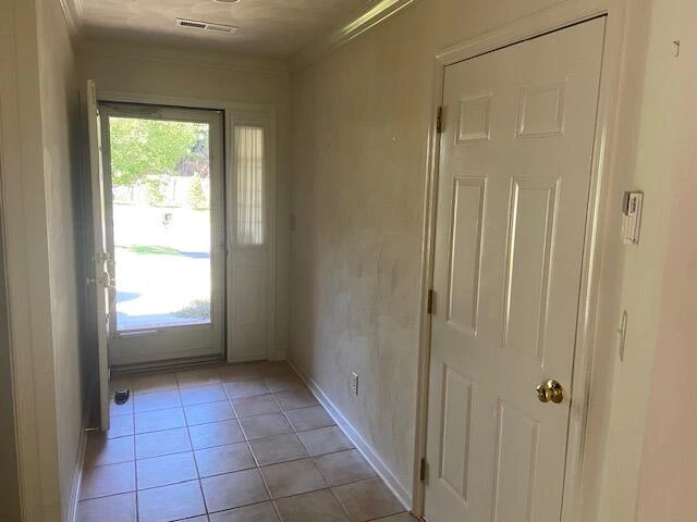4509 Colonial Place DR - Photo 2