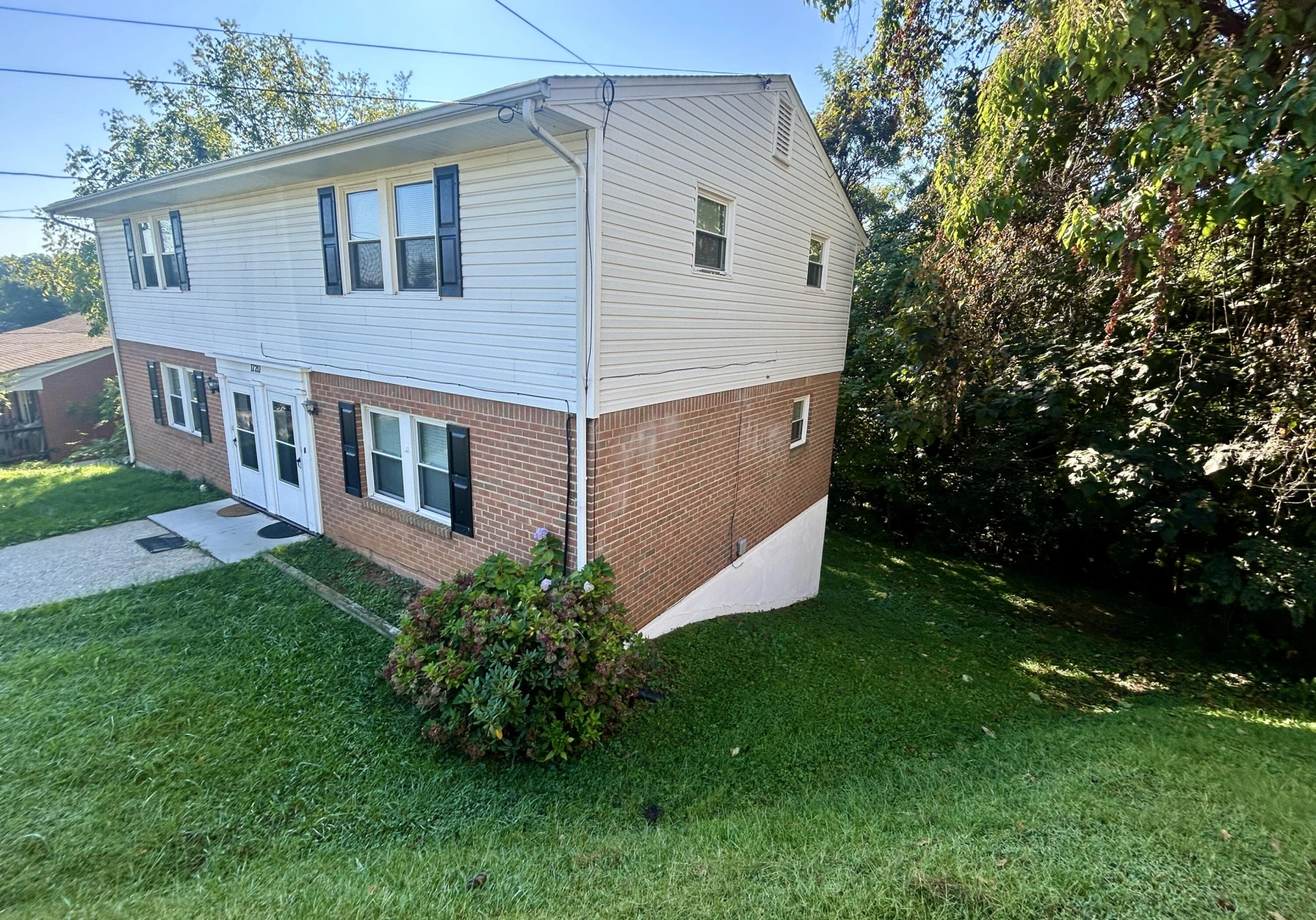 1720 Pomeroy RD #A & B - Photo 3