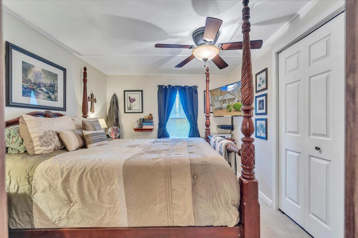 4244 Bradshaw RD - Photo 17