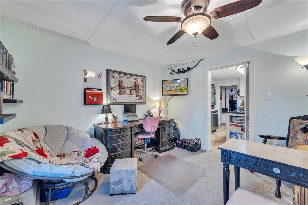 4244 Bradshaw RD - Photo 21