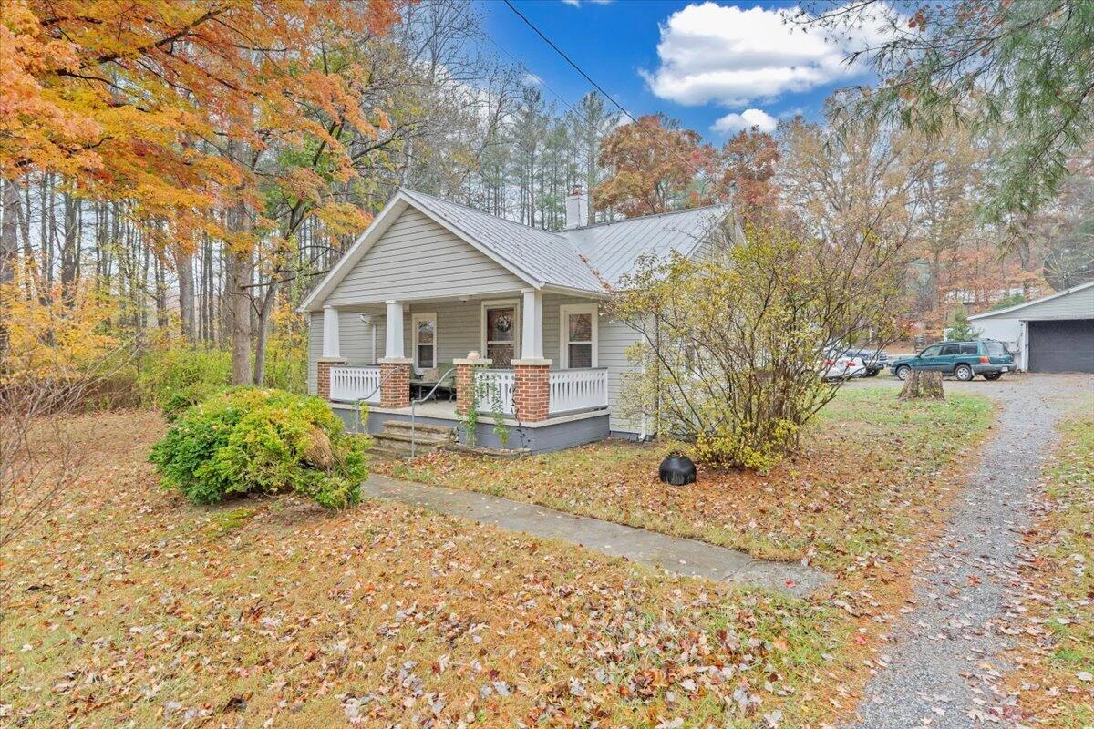 4244 Bradshaw RD - Photo 3