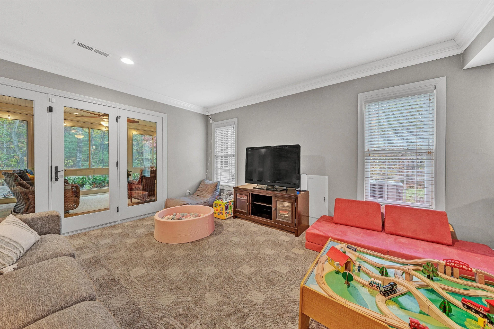 5431 Ridgelea Estates DR - Photo 51
