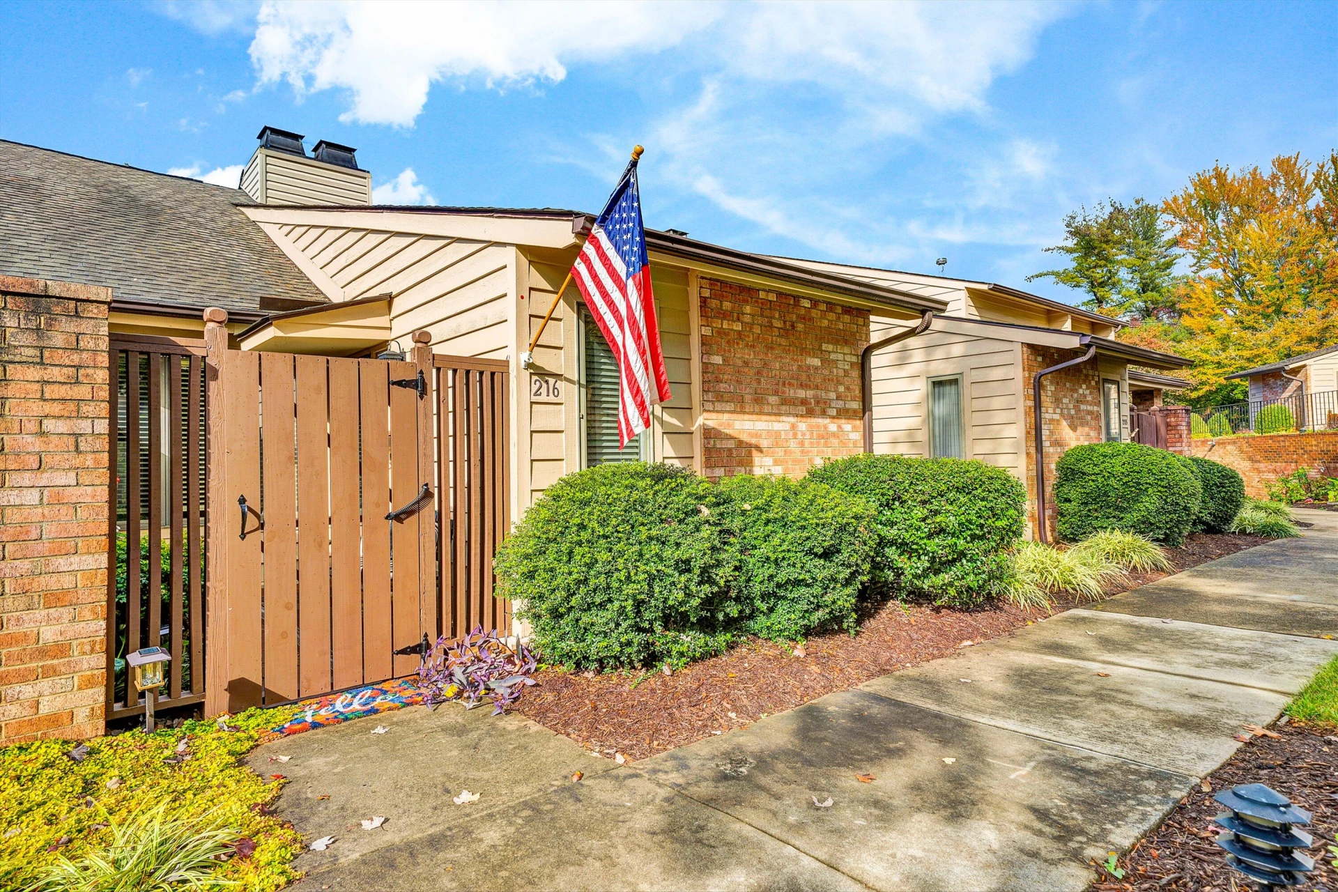 216 Windward DR #216