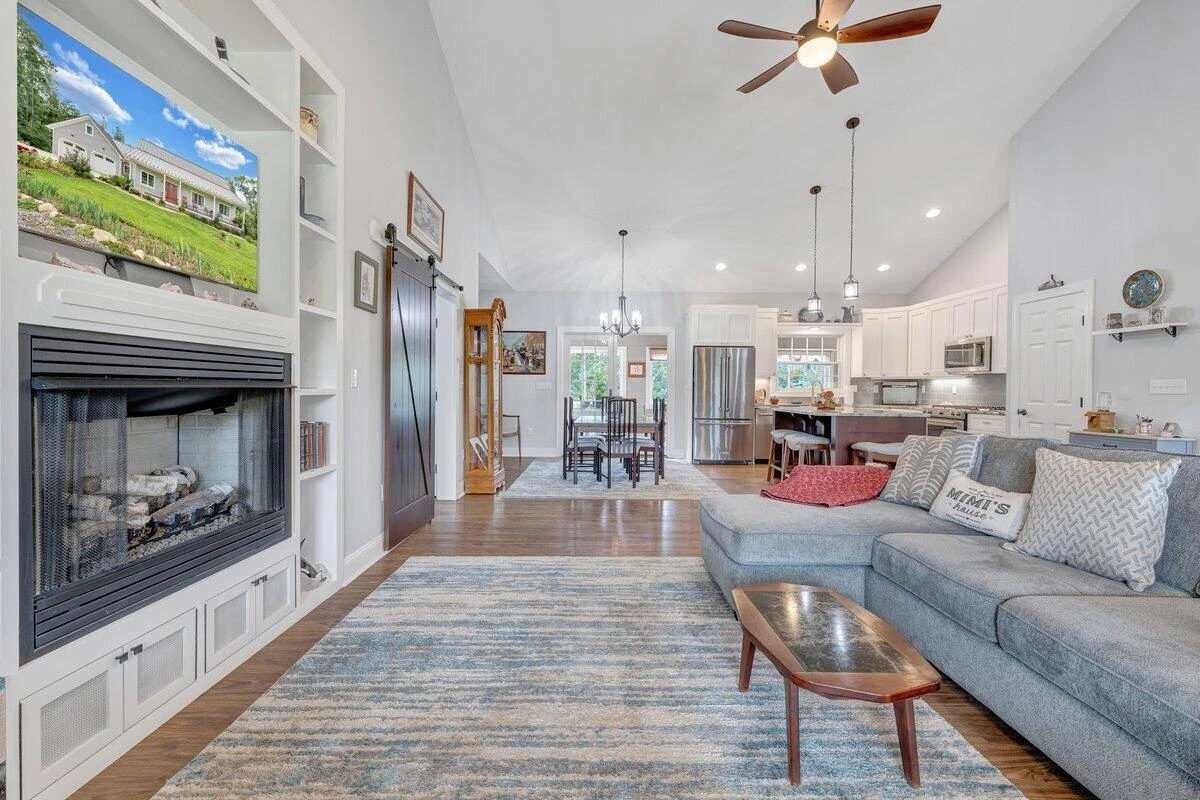 278 Woodwinds RD - Photo 18