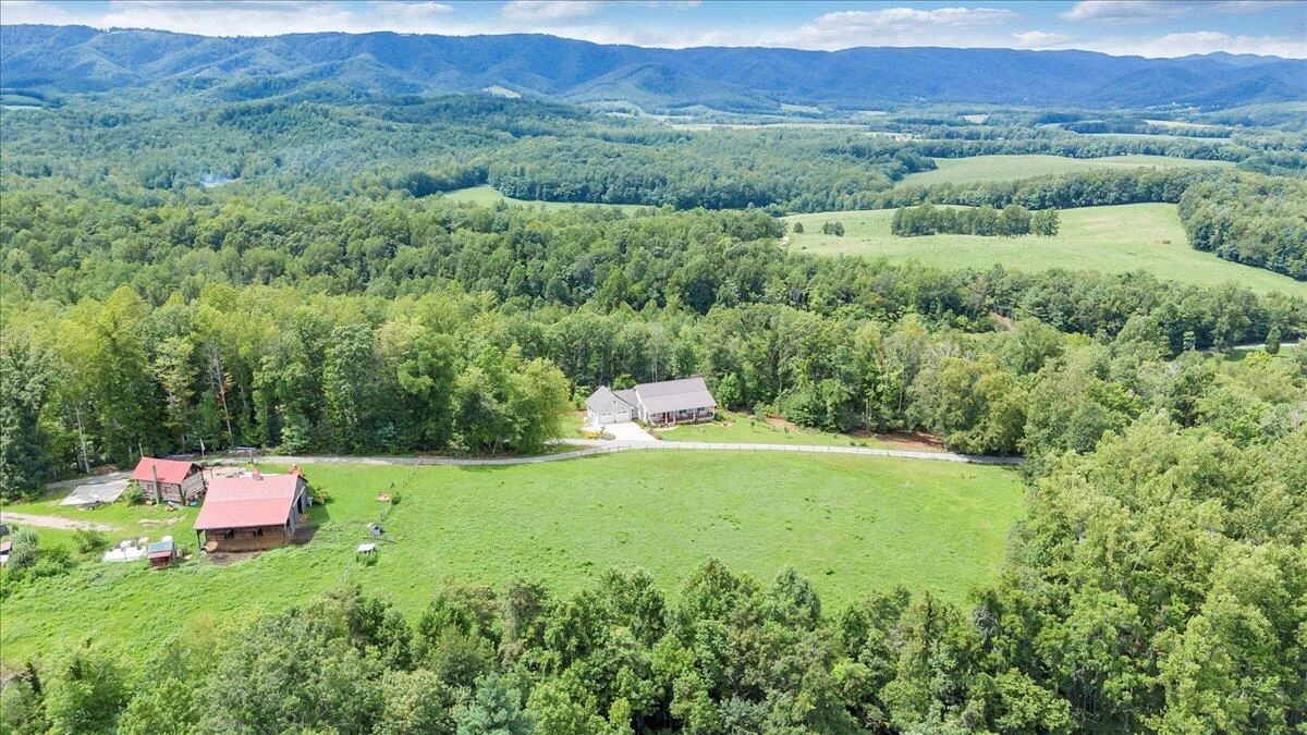 278 Woodwinds RD - Photo 62