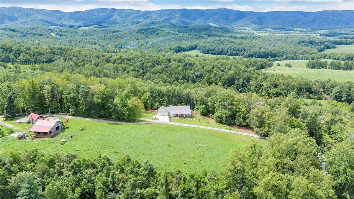 278 Woodwinds RD - Photo 63