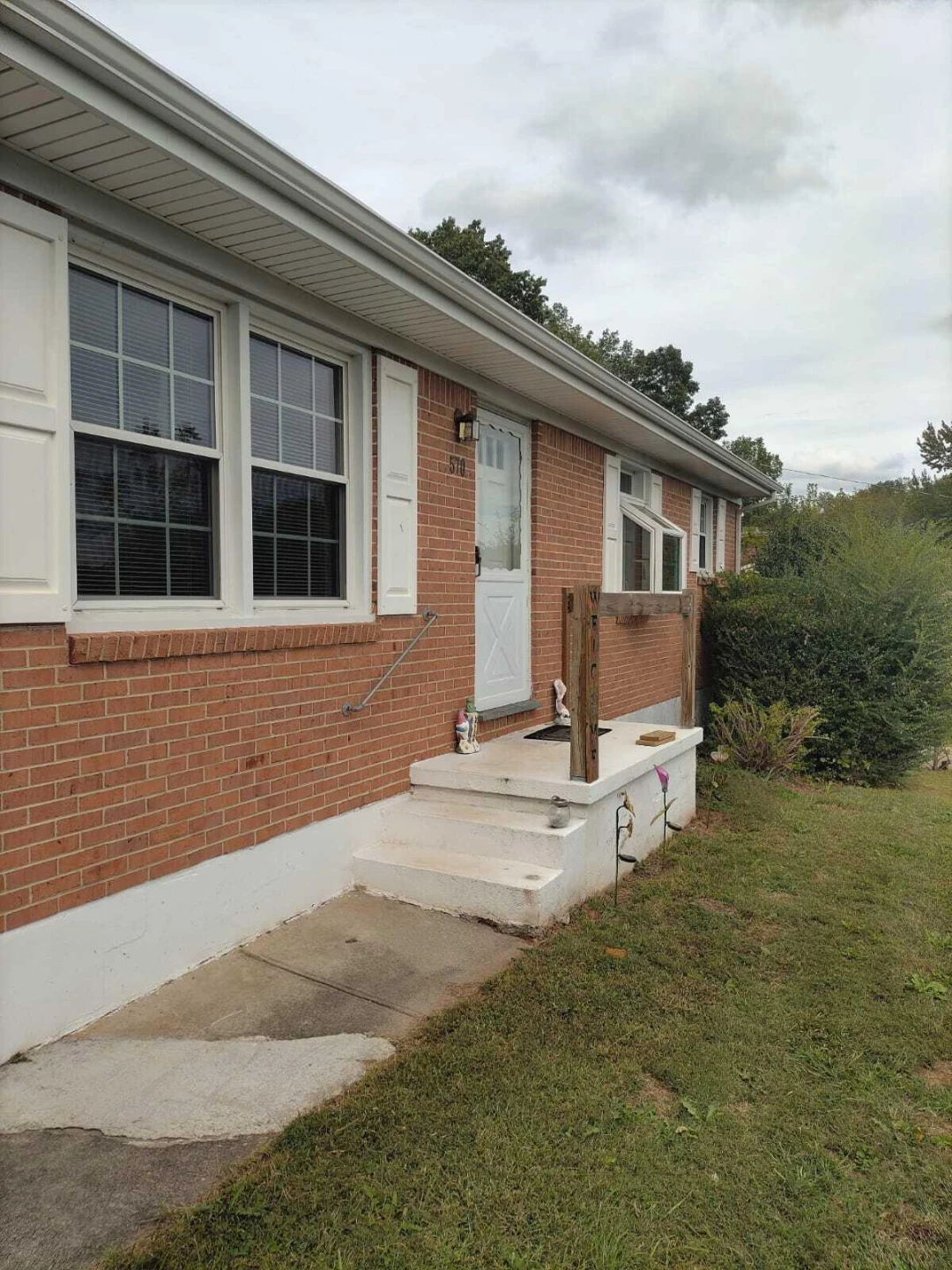 570 Scuffling Hill RD - Photo 4