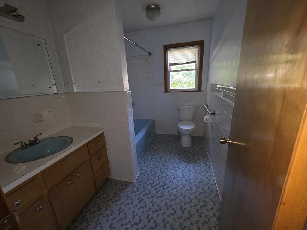 540 Bernard RD - Photo 16