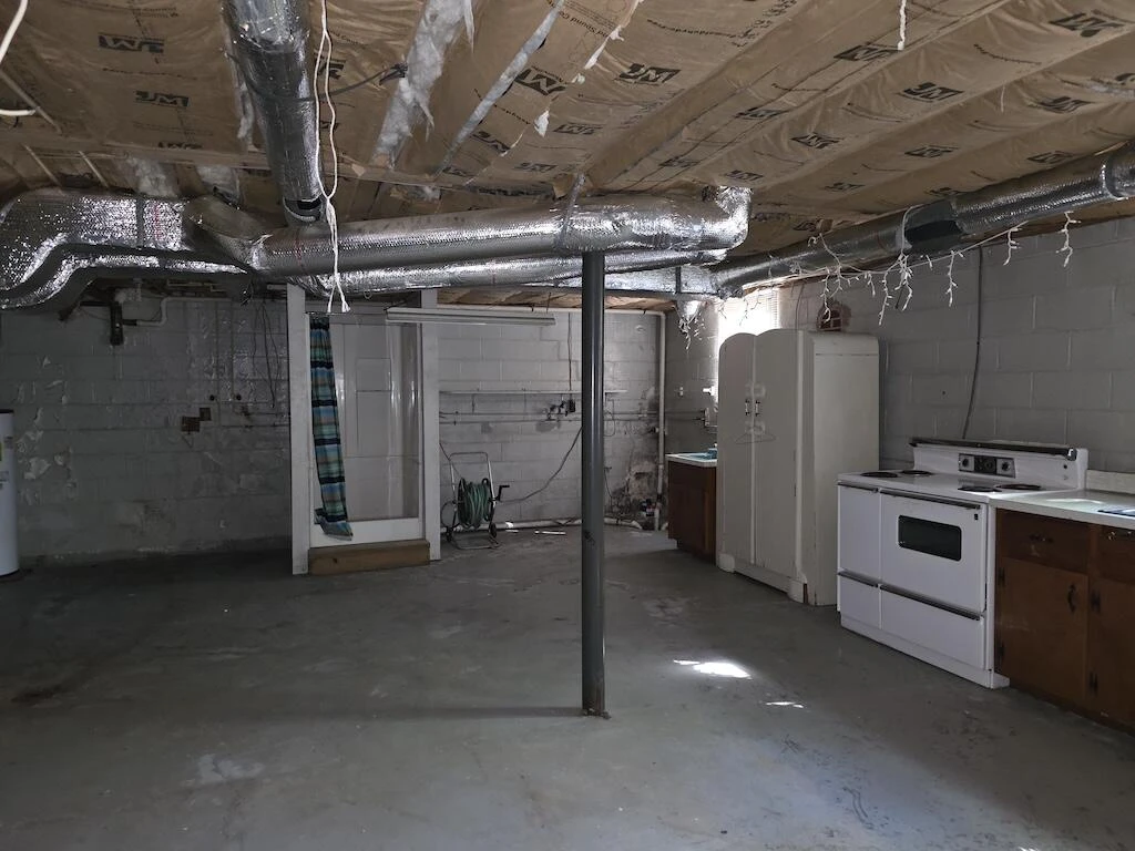 540 Bernard RD - Photo 17