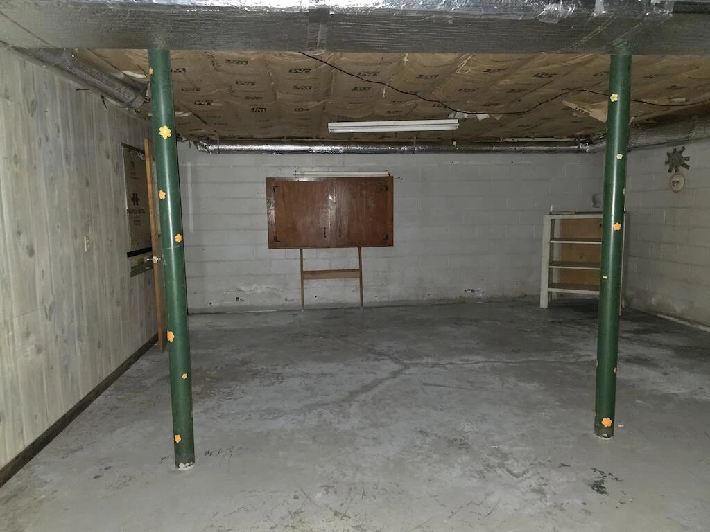 540 Bernard RD - Photo 20
