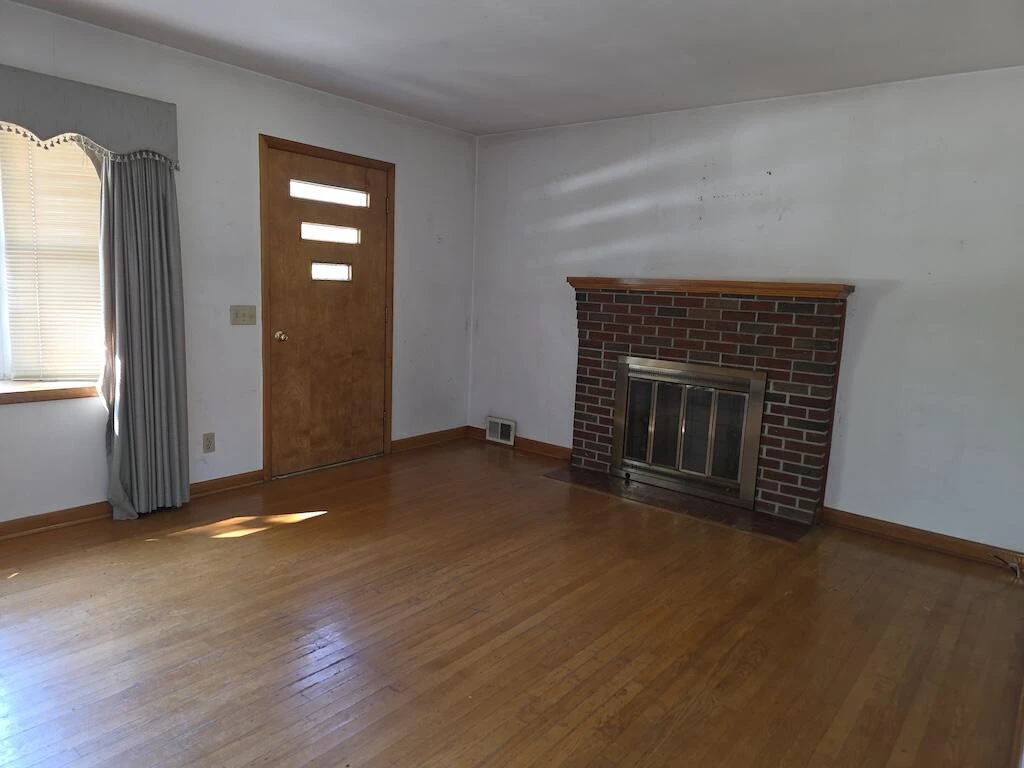 540 Bernard RD - Photo 10
