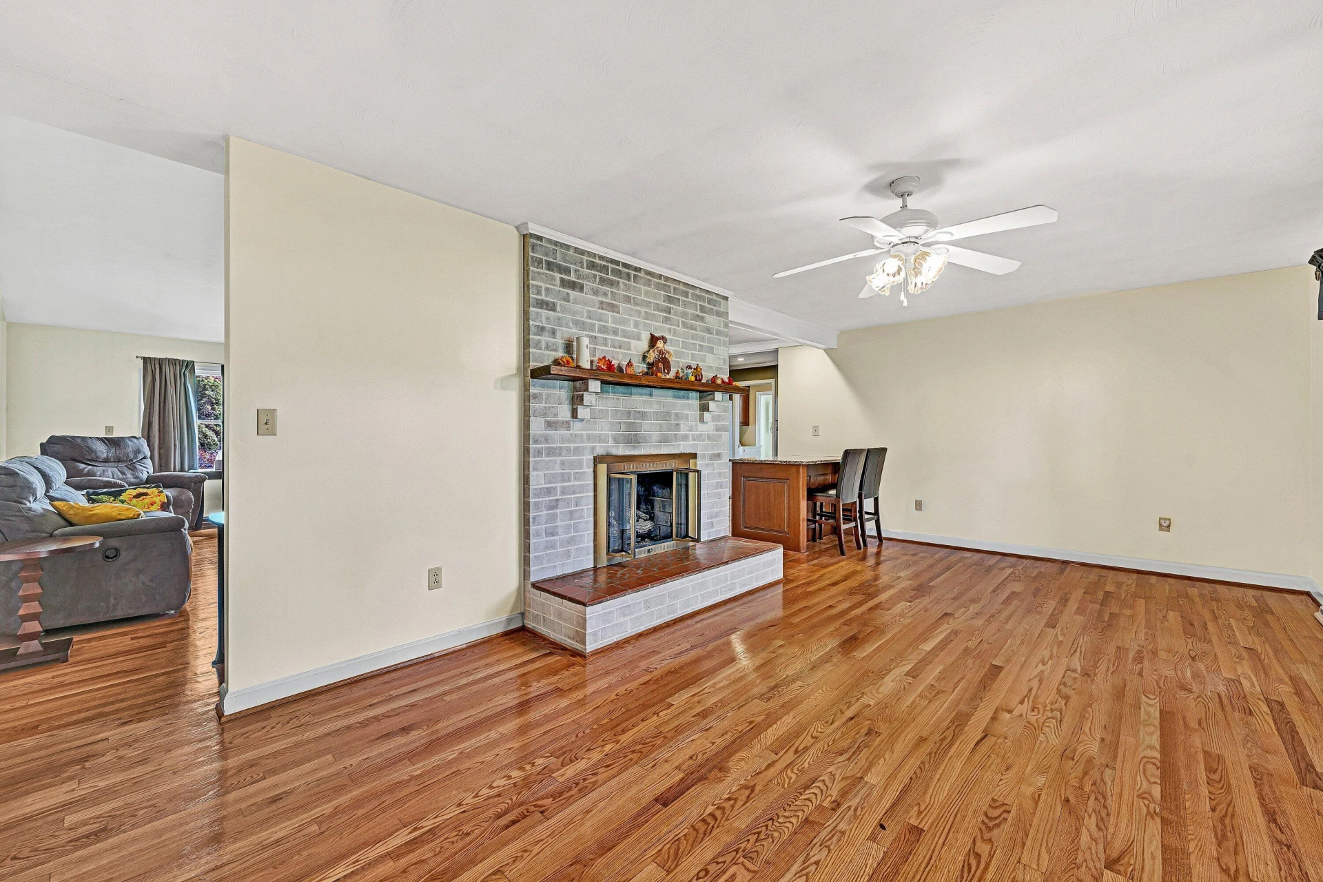 2228 Thomason LN - Photo 13