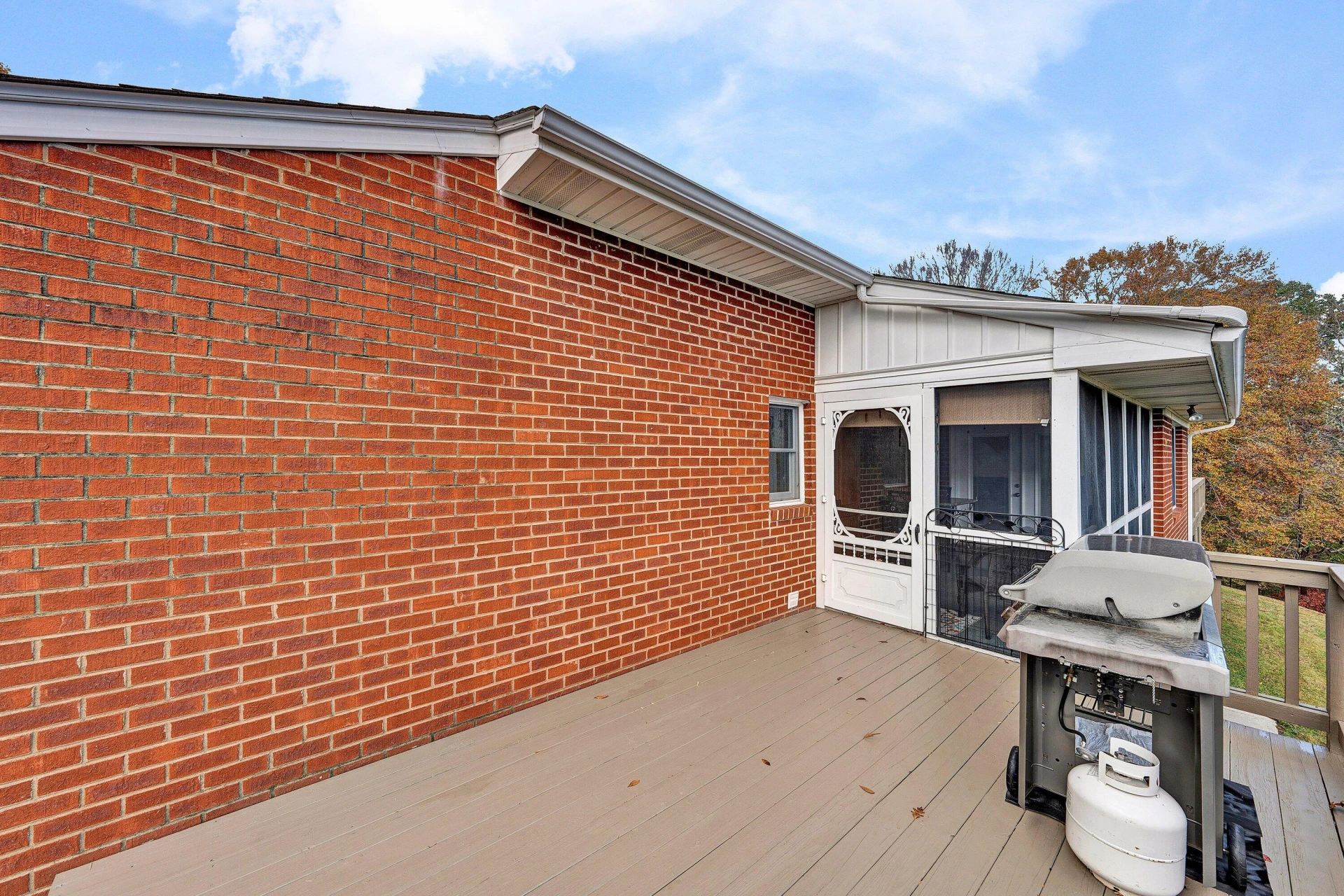 2228 Thomason LN - Photo 26