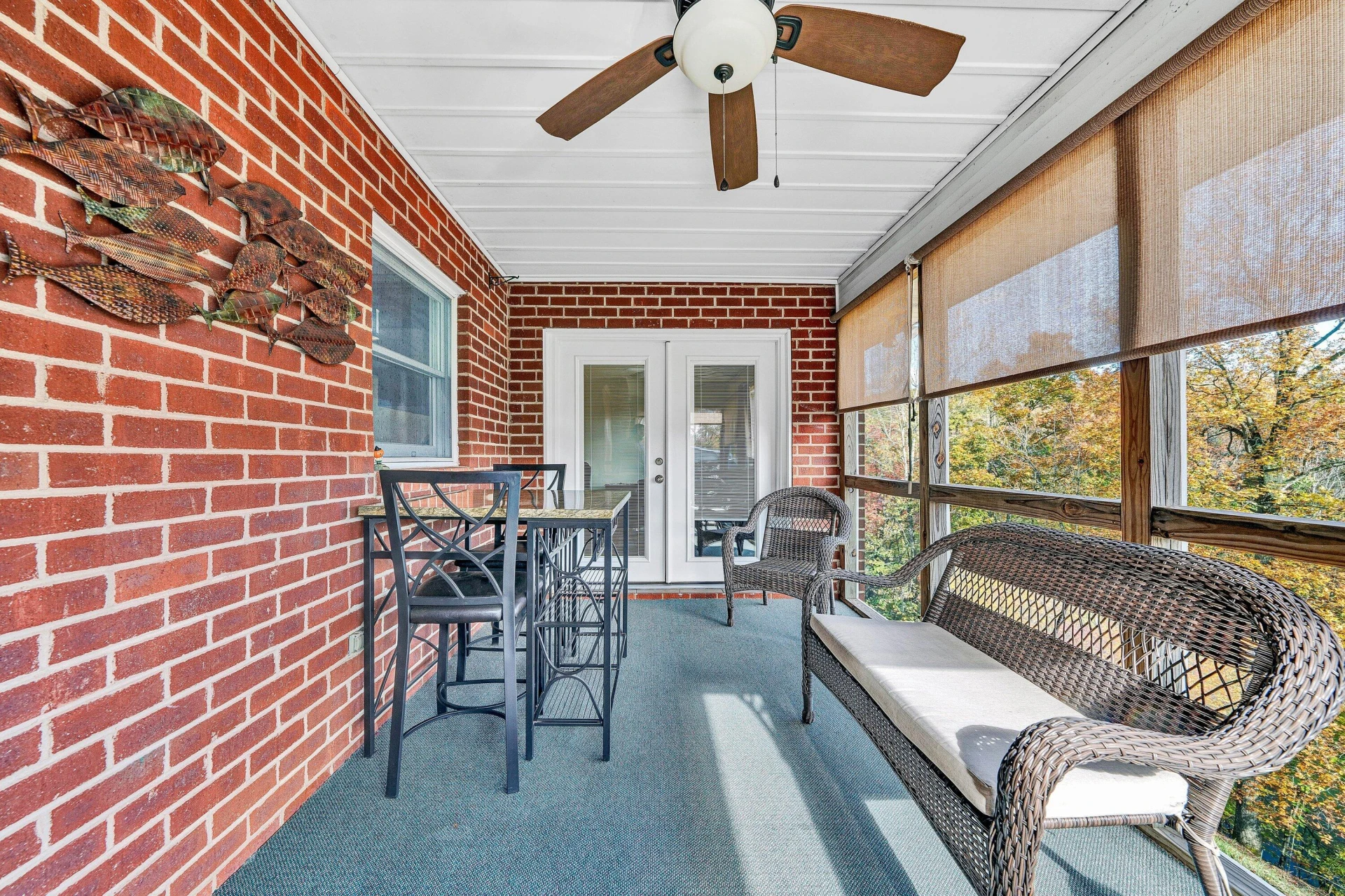 2228 Thomason LN - Photo 28