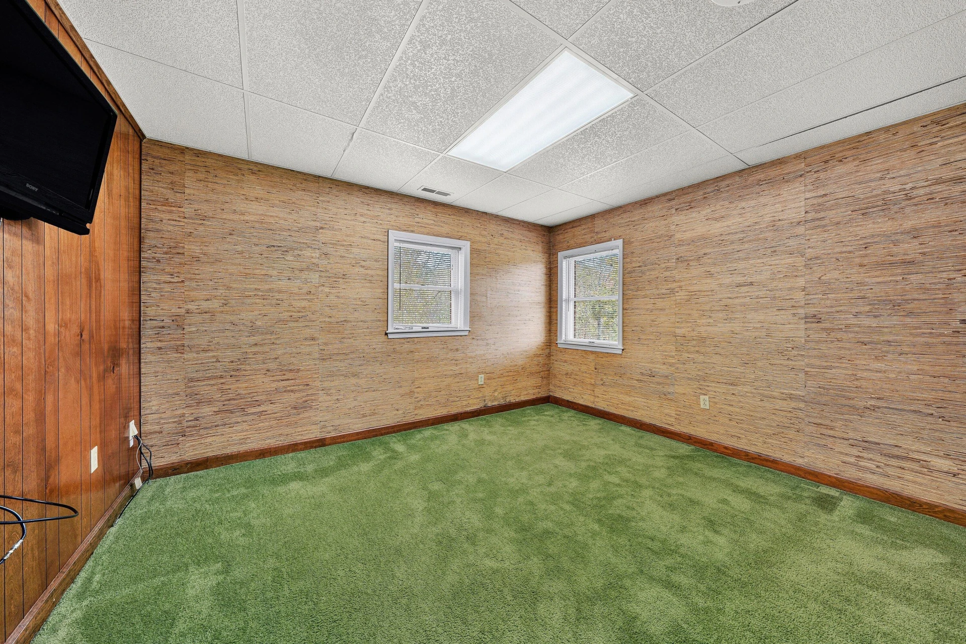 2228 Thomason LN - Photo 38