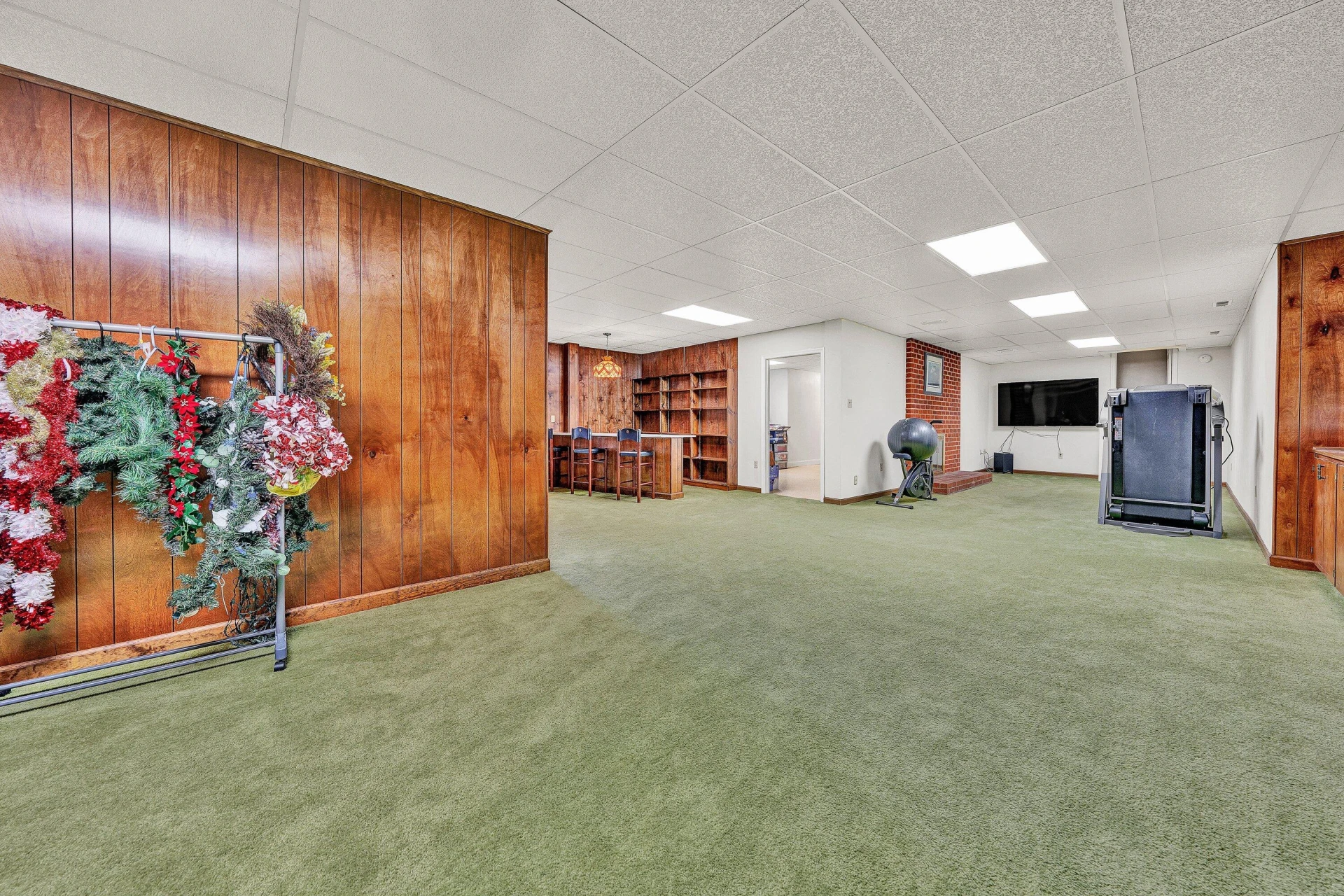 2228 Thomason LN - Photo 41