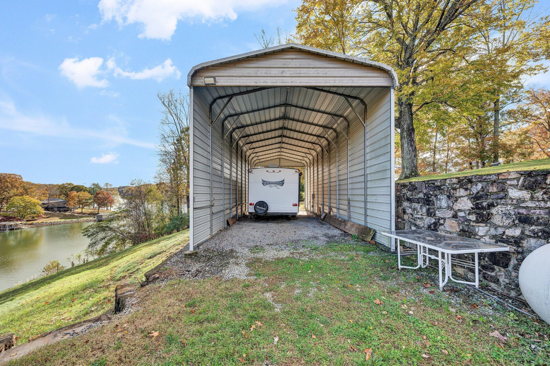2228 Thomason LN - Photo 8