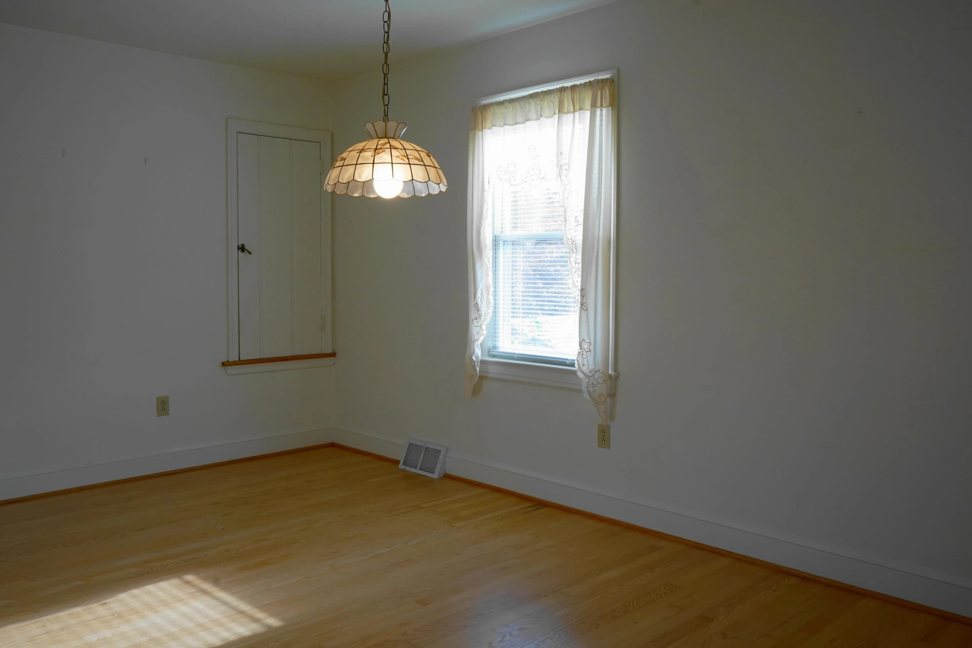 3652 Martinell AVE - Photo 14