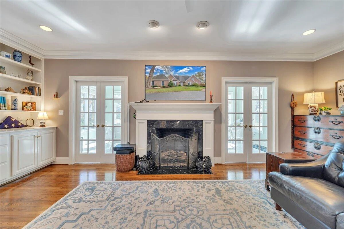 715 Rockland RD - Photo 29
