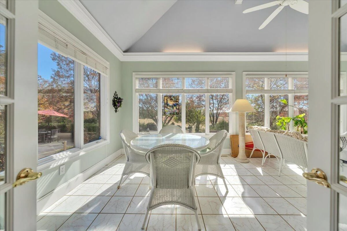 715 Rockland RD - Photo 32