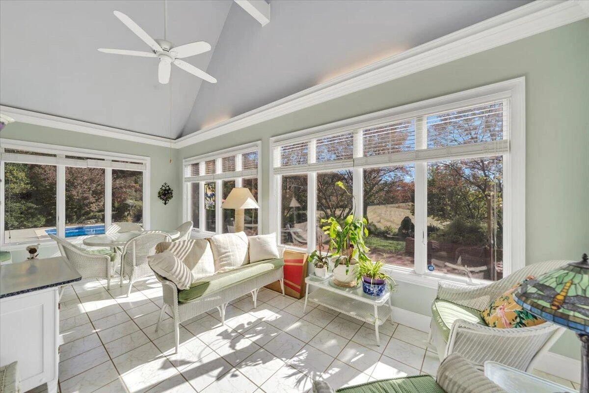715 Rockland RD - Photo 34